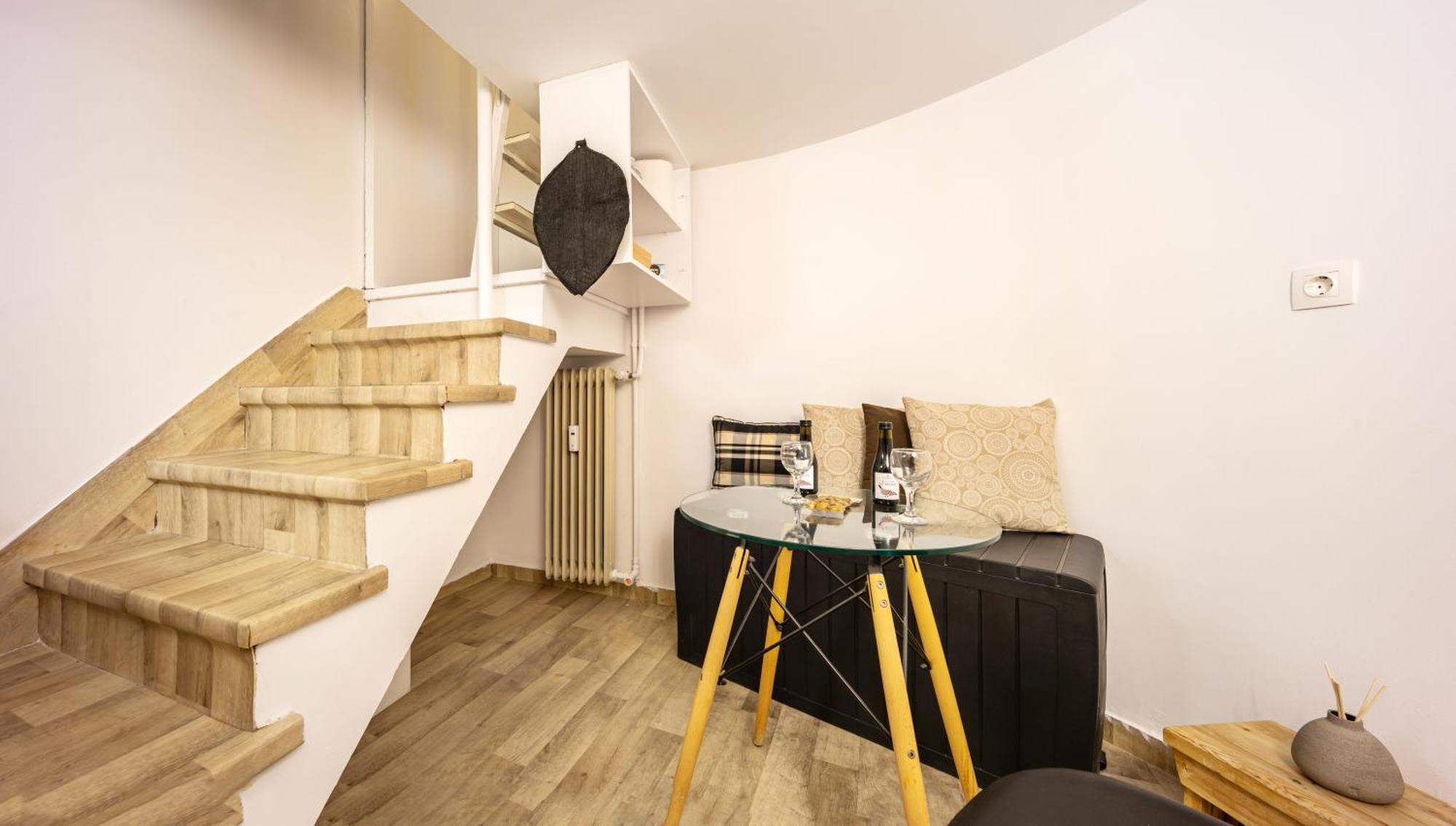 Acropolis Elegant Maisonette By Lodgespot Atenas Exterior foto