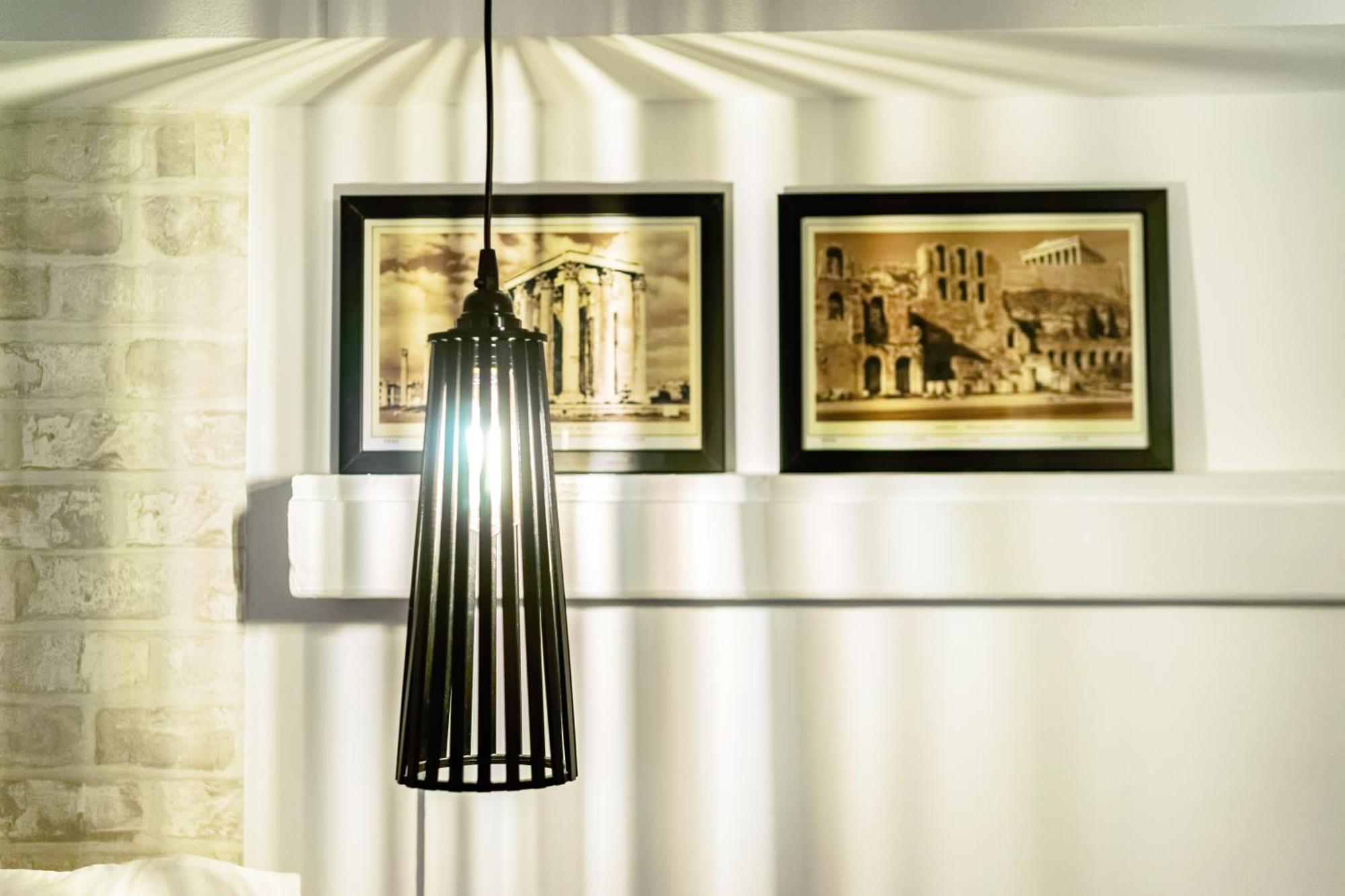 Acropolis Elegant Maisonette By Lodgespot Atenas Exterior foto